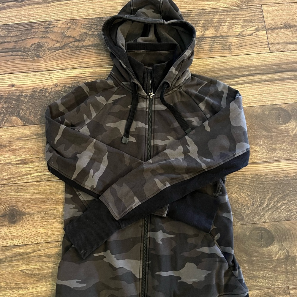 Camouflage Athleta Triumph hoodie